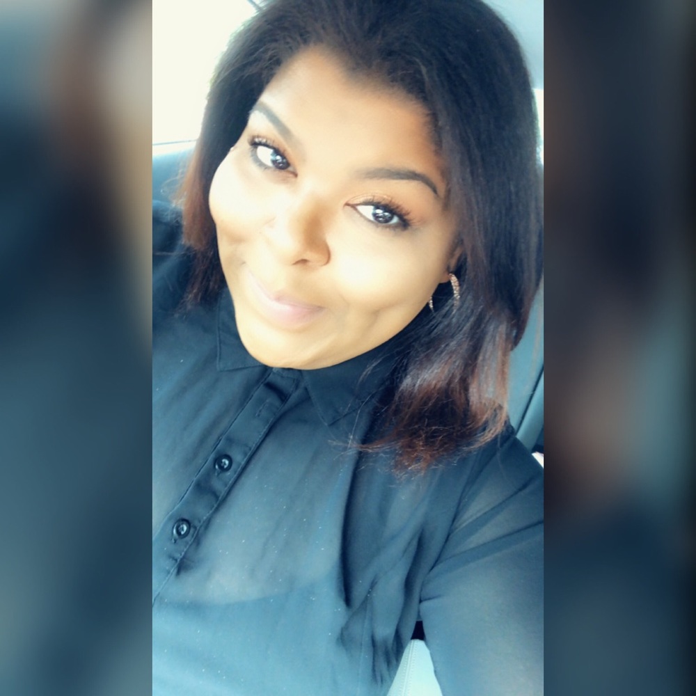 Meet your Posher, Charmaine